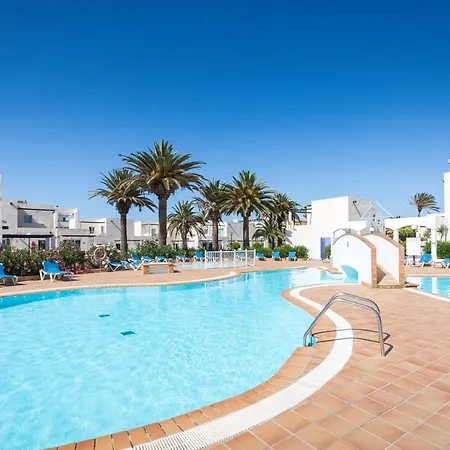 Home2book Comfy Ohana Garden Corralejo, Pool Apartment Corralejo