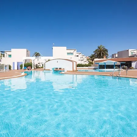 Apartment Home2book Comfy Ohana Garden Corralejo, Pool
